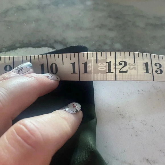 Old Navy Crop High Rise Jogger Women XS Camouflage Camo Pants New NWT - Picture 3 of 6